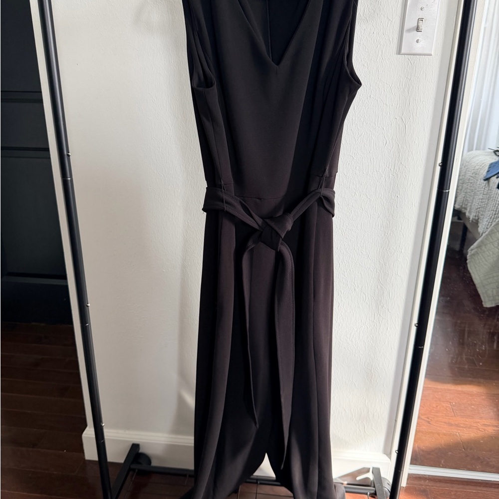 Calvin Klein Elegant Black Sleeveless Jumpsuit Crop